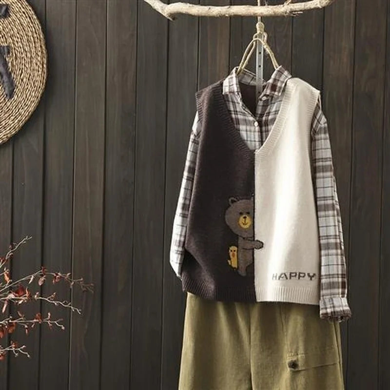 Spring and autumn new simple color matching knitted vest women loose wild V-neck cartoon pattern knitted sweater