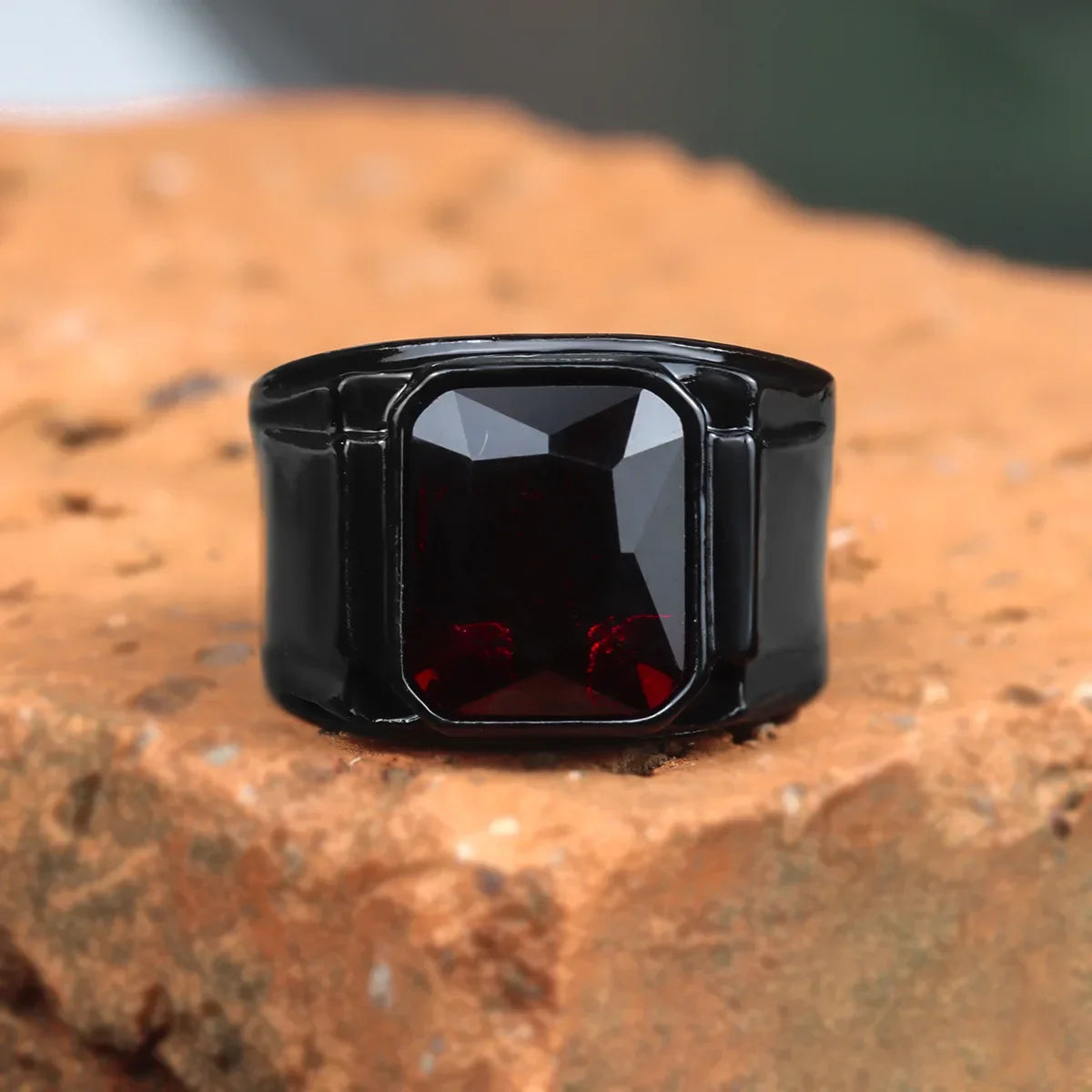 Unisex Punk Style Ring – Black & Red Enamel