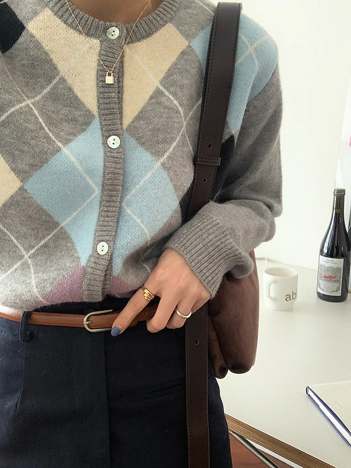 Autumn/Winter Ladies' Knitted Cardigan: Loose Fit, Korean Retro Plaid Sweater"