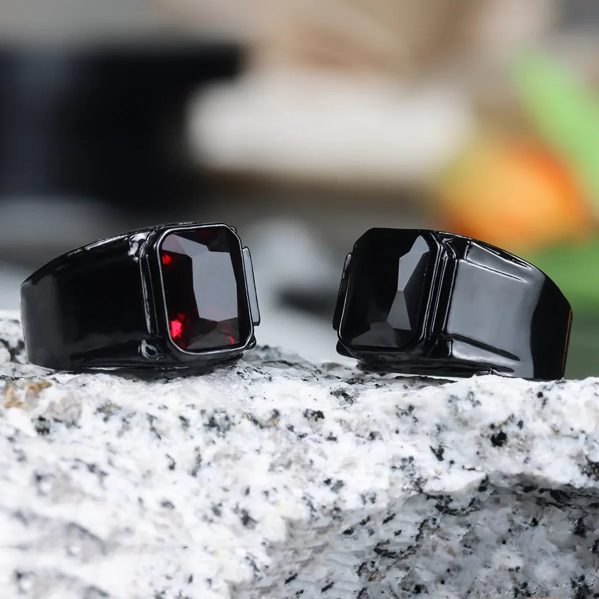 Unisex Punk Style Ring – Black & Red Enamel