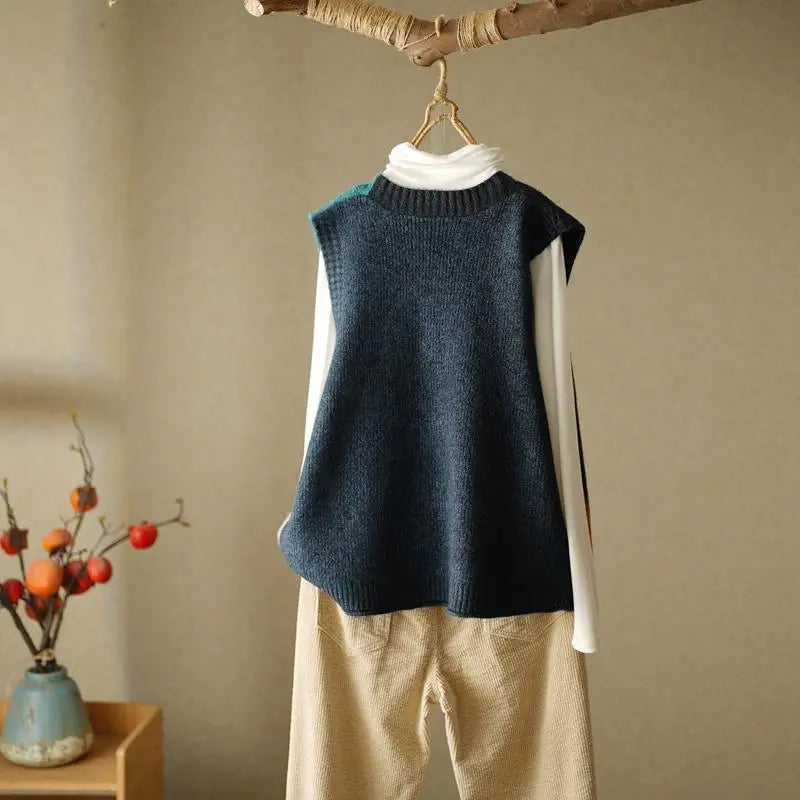 Retro Knitted Vest Cardigan Autumn/Winter 2024 Loose Design Sense Small Sweater Tank Top Women Outwear Sweater Vest Female