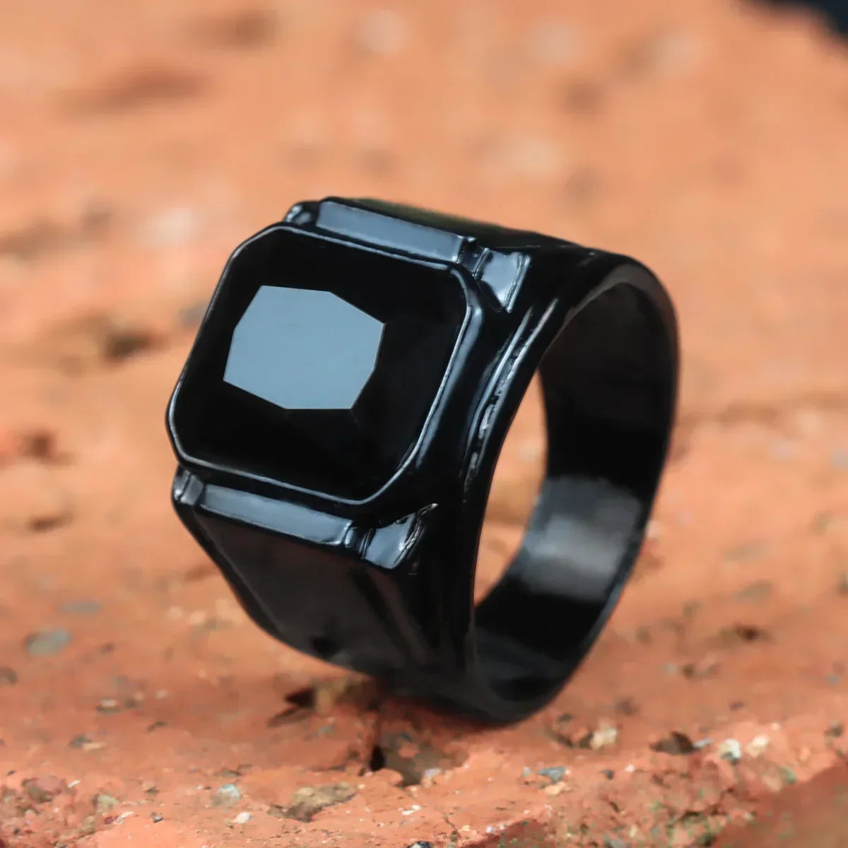 Unisex Punk Style Ring – Black & Red Enamel