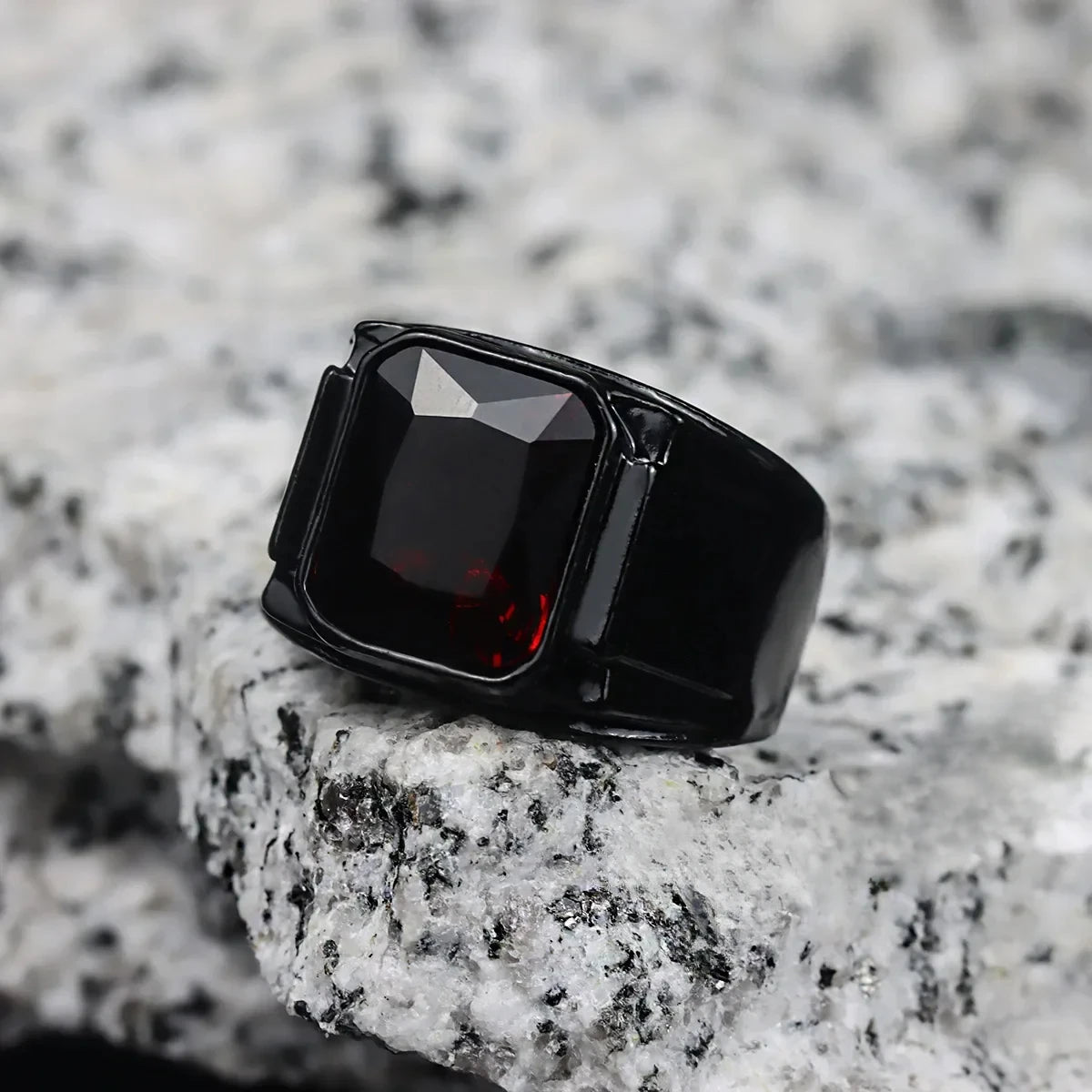 Unisex Punk Style Ring – Black & Red Enamel