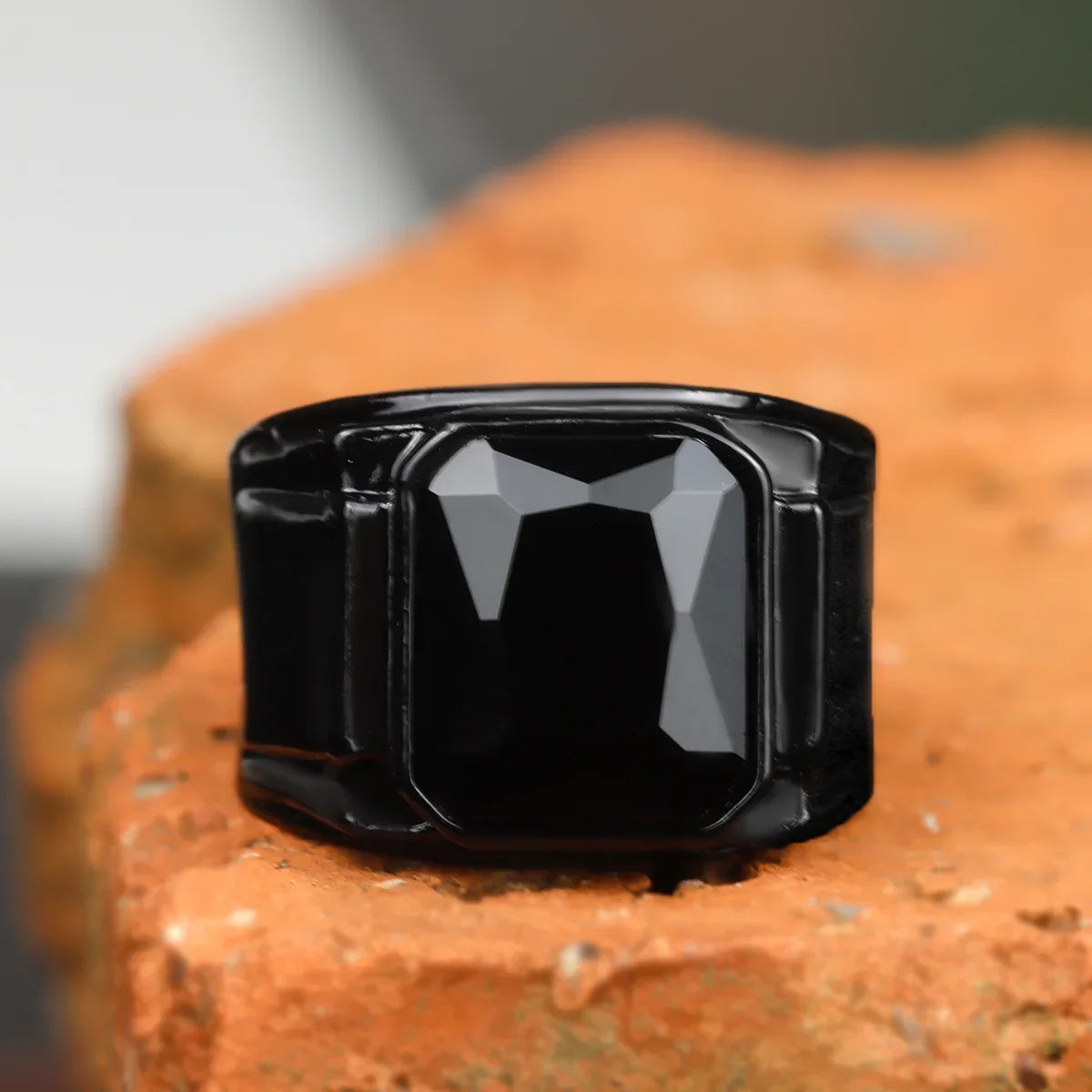 Unisex Punk Style Ring – Black & Red Enamel