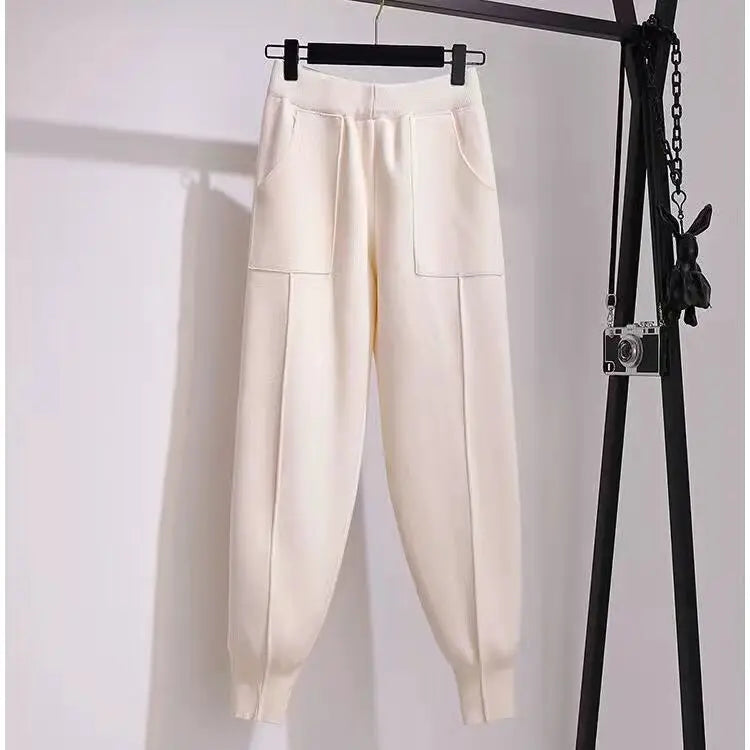 Women pants autumn and winter black casual knitted pants loose elastic spring and autumn nine points Harlan radish pencil pants