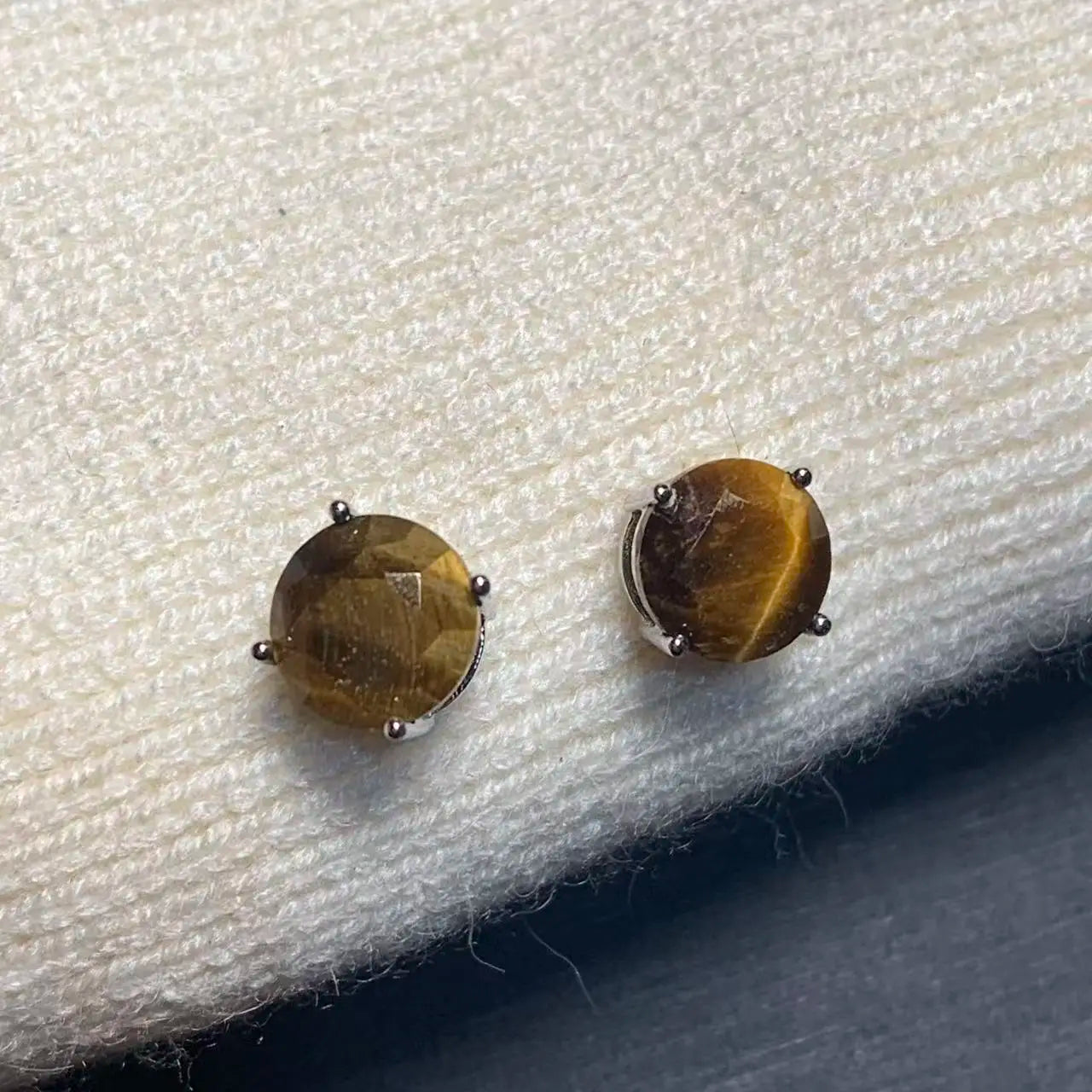 Vintage Natural Tiger's Eye Copper Stud Earrings – Genuine Gemstone for Women