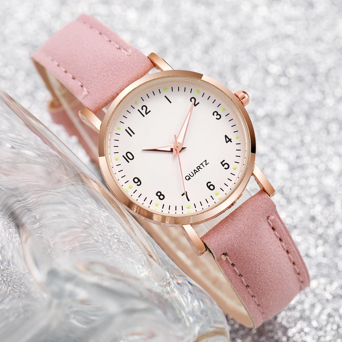 Fashion Women's Leather Quartz Watch & Heart Bracelet Set – 4/6PCS Arabic Dial Wristwatch