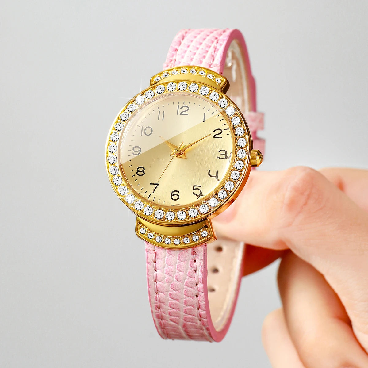 Fashion Rhinestone Women's Quartz Watch – Pink Leather Strap Ladies Wristwatch