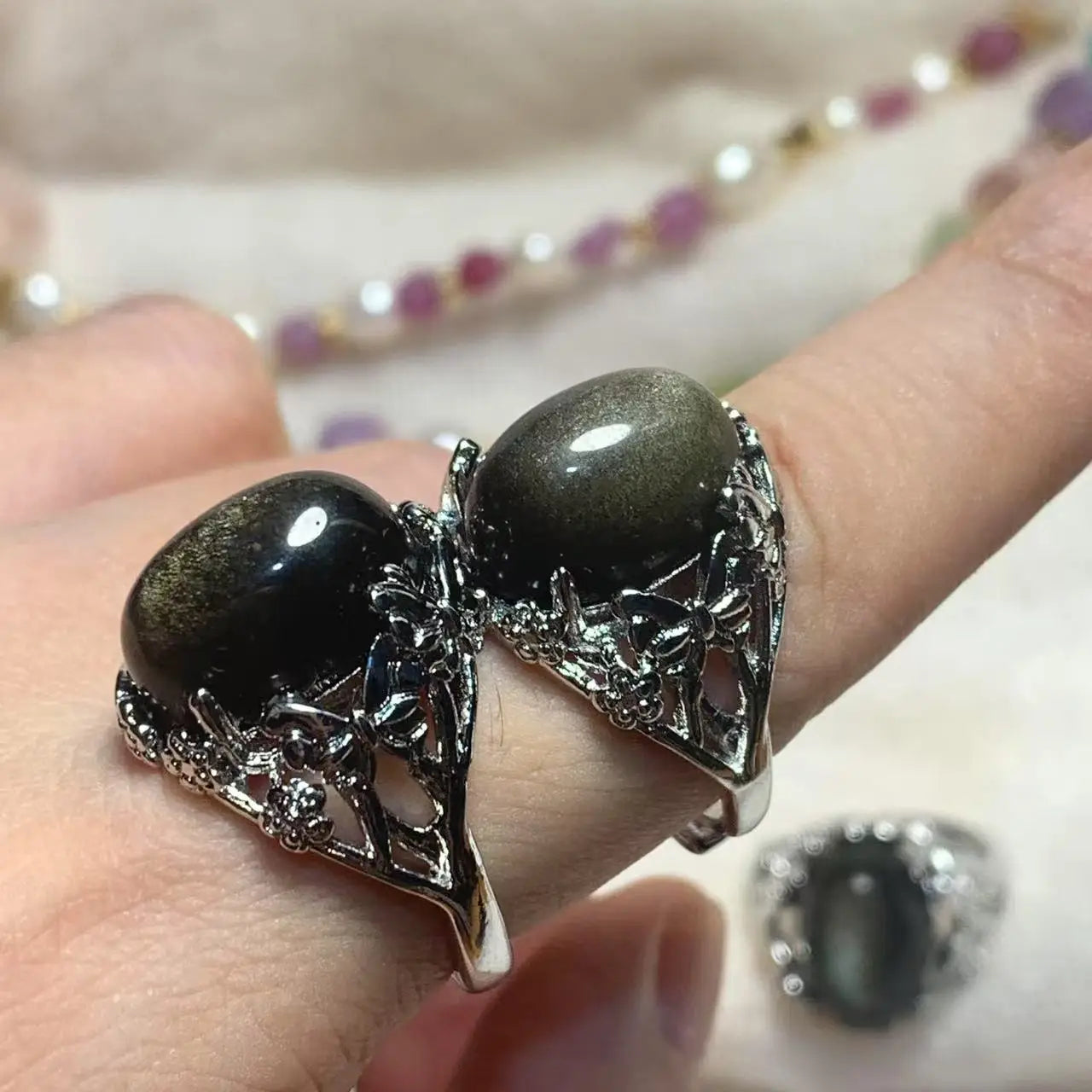Natural Obsidian Adjustable Ring – Vintage Gemstone Ring for Women