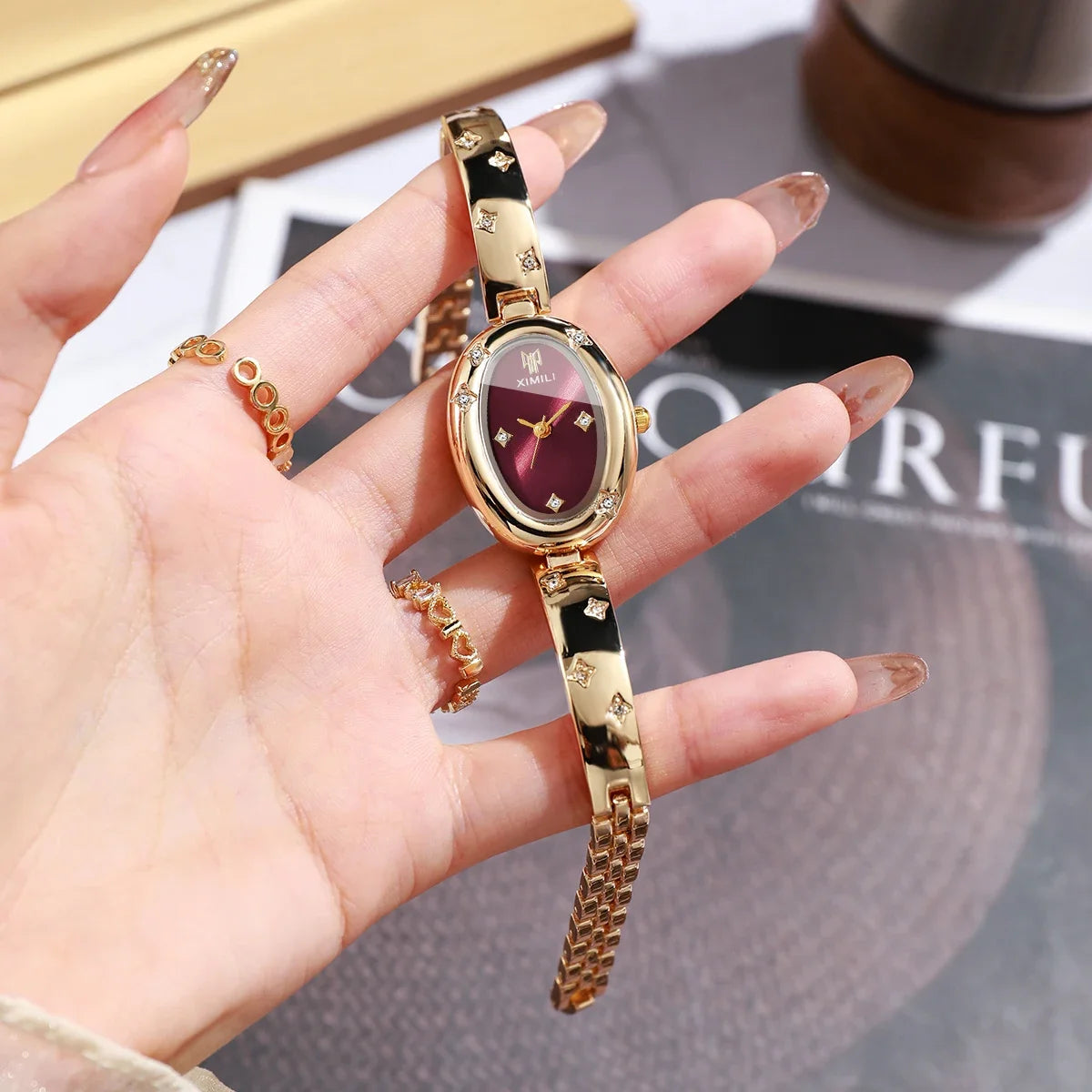Elegant Oval Dial Women's Rhinestone Bracelet Quartz Watch – Bangle Wristwatch