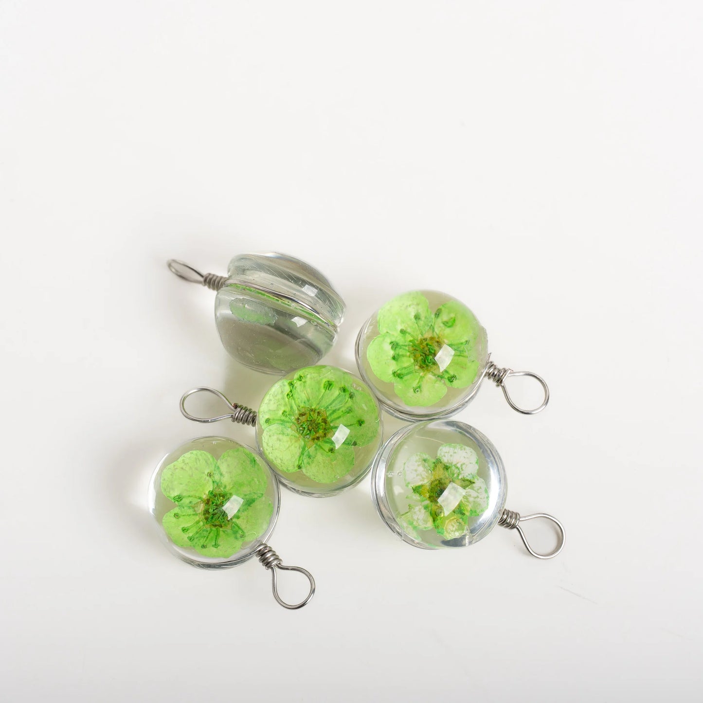 Handmade Pressed Flower Glass Charm Pendant – 12MM Mini Floral Dangle for DIY Jewelry