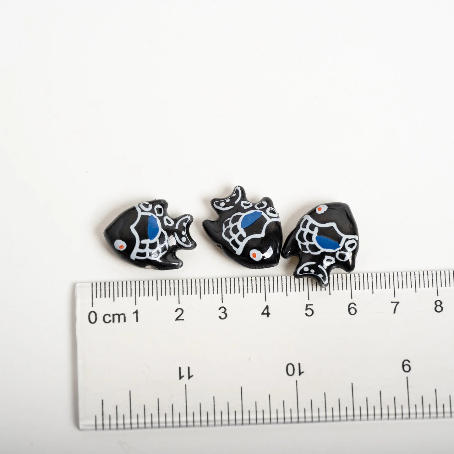 Handmade Black Pattern Fish Ceramic Beads – Painted DIY Loose Beads for Bracelet & Necklace (5pcs)