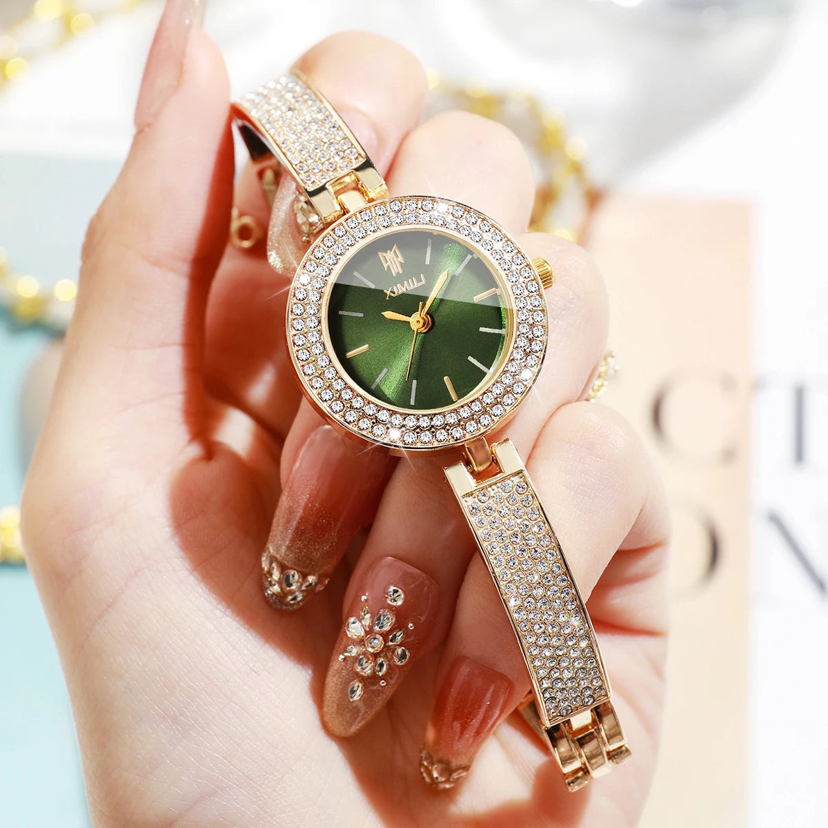 Luxury Rhinestone Bangle Women's Quartz Watch – Full Diamond Bezel Bracelet Wristwatch