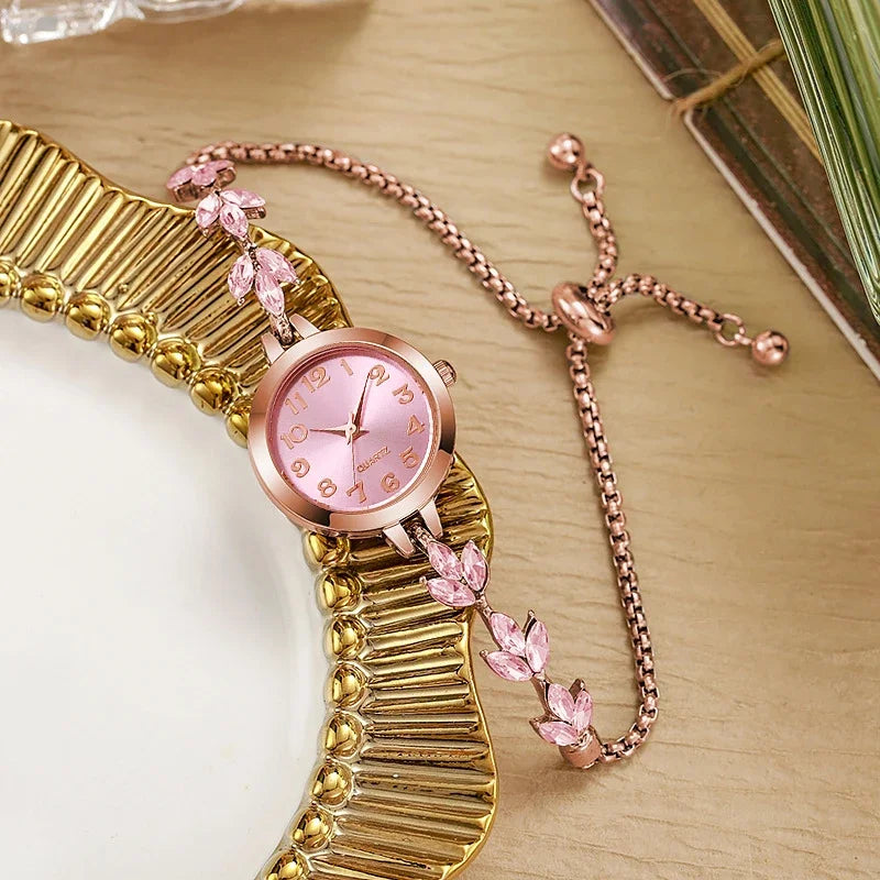 Elegant Women's Rhinestone Bracelet Quartz Watch – Luxury Ladies Wristwatch Gift