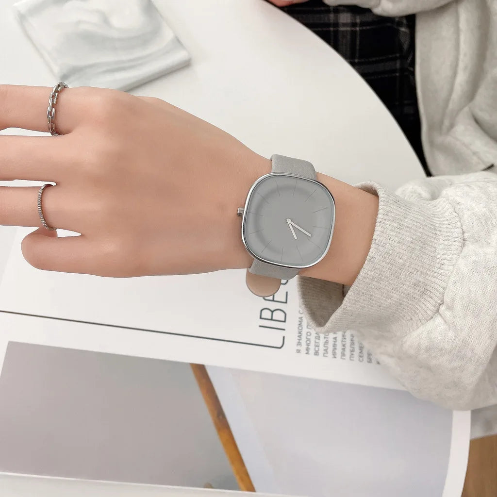 Simple Square Women's Watch – Leather Strap Minimalist Quartz