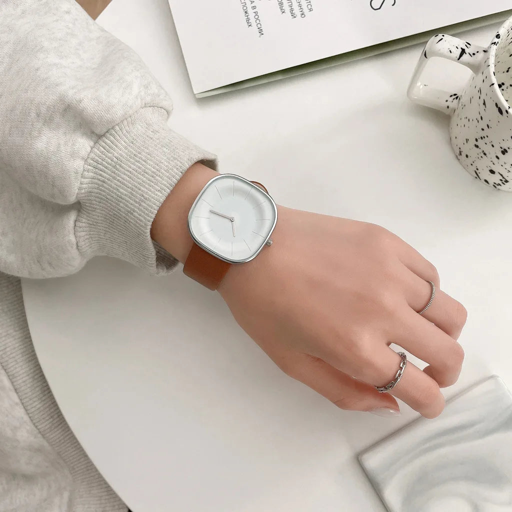 Simple Square Women's Watch – Leather Strap Minimalist Quartz