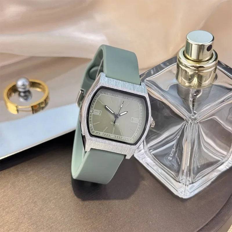 Ladies' Skin Feel Silicone Silky New Quartz Watch