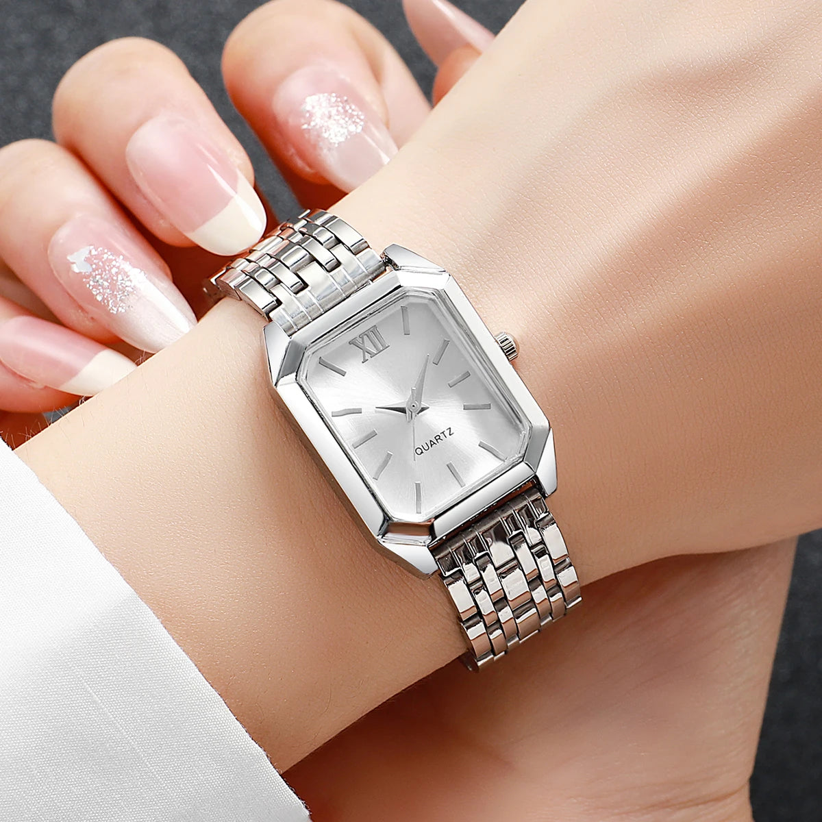 Fashion Rectangle Women's Quartz Watch – Casual Ladies Wristwatch Set