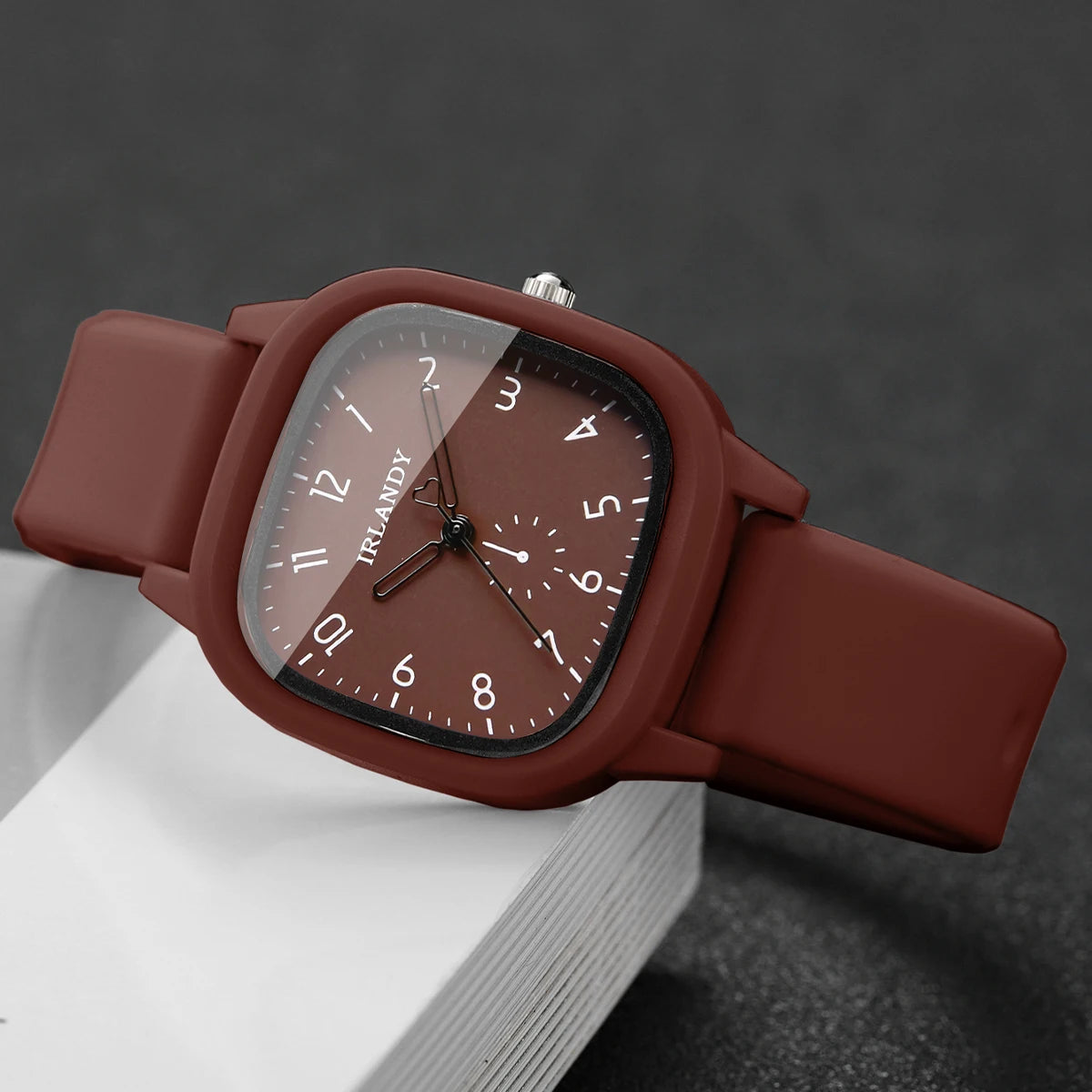 Fashion Arabic Dial Women's Quartz Watch & Heart Bracelet Set – 2PCS Square Silicone Wristwatch