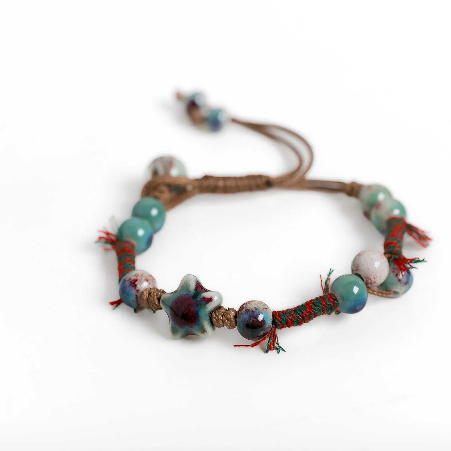 Handmade Green Star Ceramic Bracelet – Adjustable Artistic Beaded Jewelry for Women
