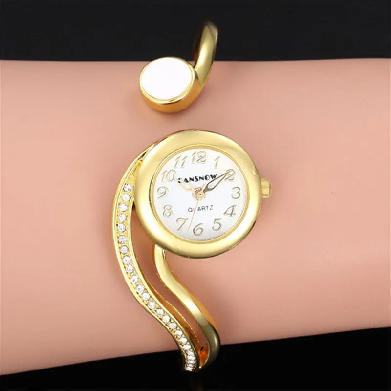 Women's Diamond Bracelet Watch – Small Dial Luxury Wristwatch