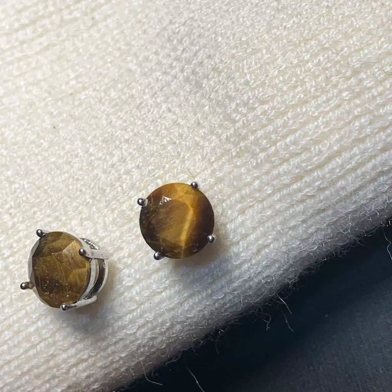 Vintage Natural Tiger's Eye Copper Stud Earrings – Genuine Gemstone for Women