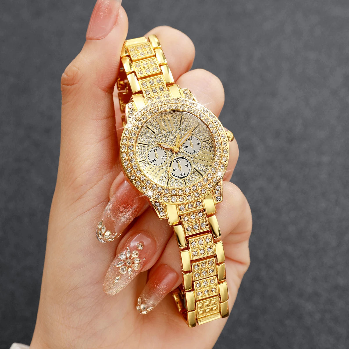 Luxury Full Diamond Women's Quartz Watch & Heart Bracelet Set – 2PCS Ladies Wristwatch