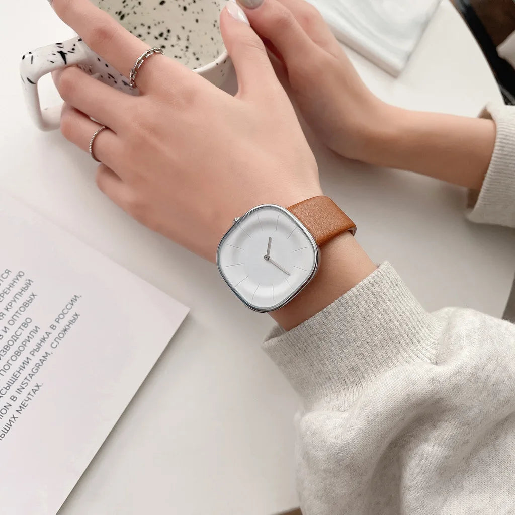 Simple Square Women's Watch – Leather Strap Minimalist Quartz