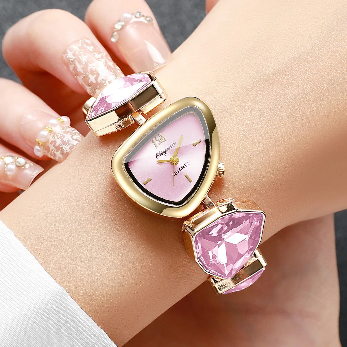 Elegant Rhinestone Bracelet Women's Quartz Watch – Irregular Dial Fashion Wristwatch