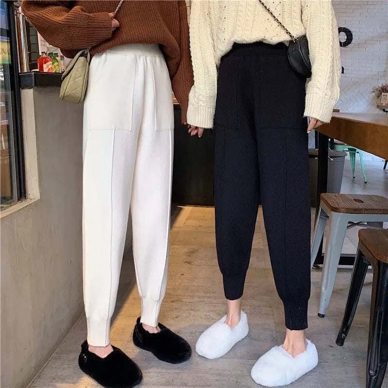 Women pants autumn and winter black casual knitted pants loose elastic spring and autumn nine points Harlan radish pencil pants