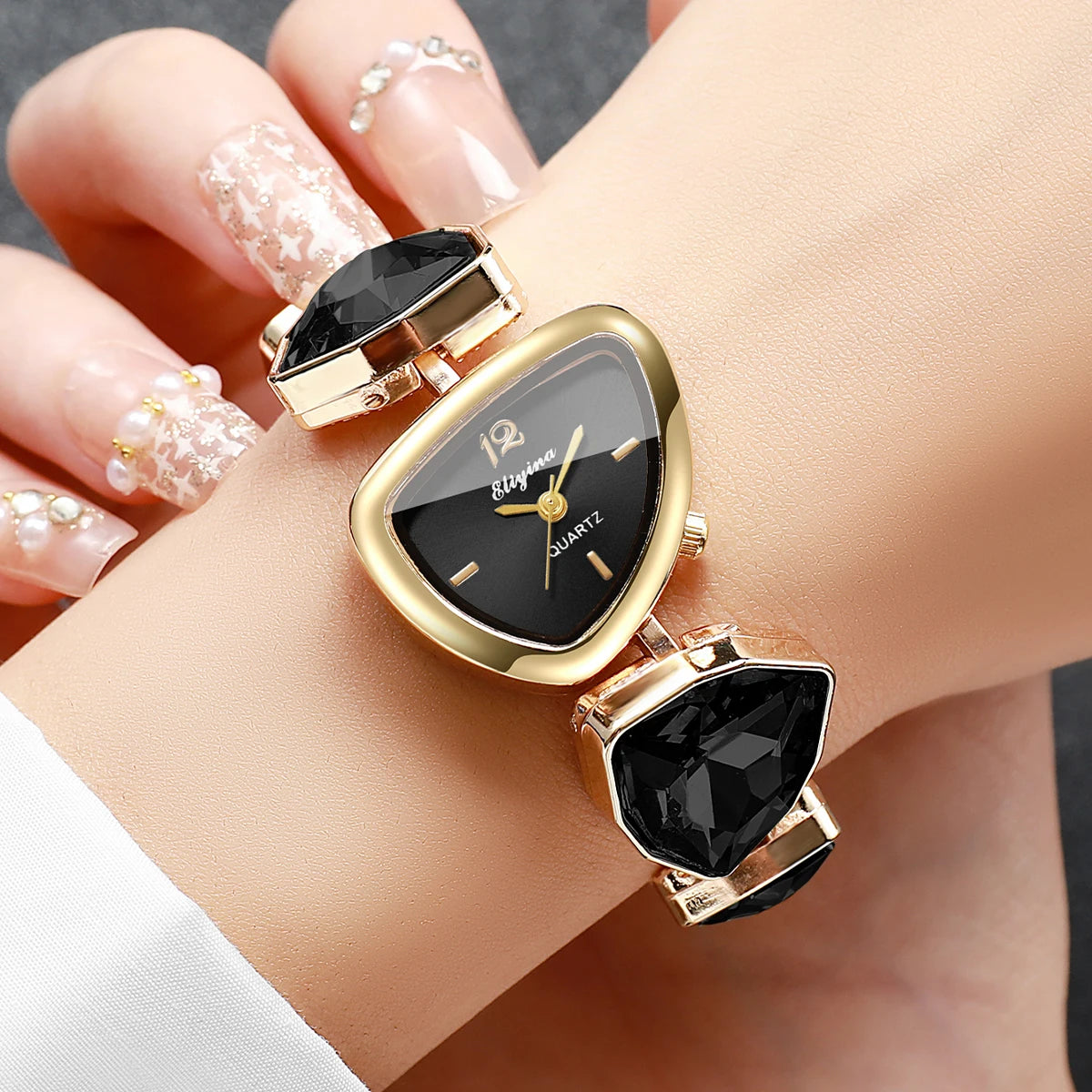 Elegant Rhinestone Bracelet Women's Quartz Watch – Irregular Dial Fashion Wristwatch